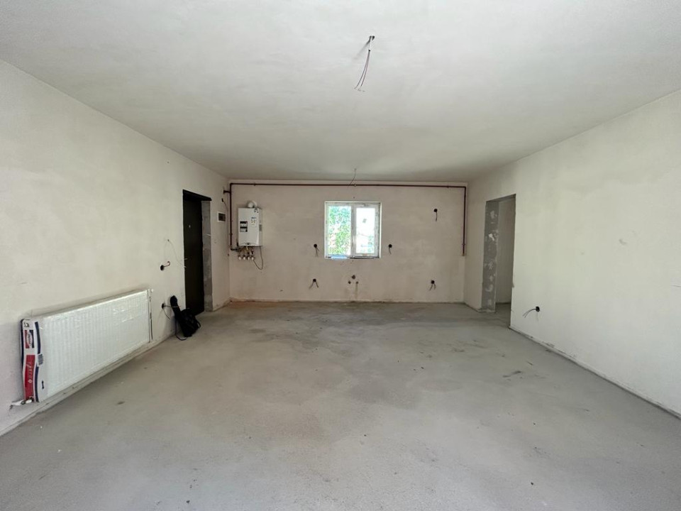 Apartament de vanzare cu 2 camere, zona Muzeul Apei, Floresti, Cluj