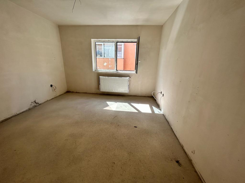 Apartament de vanzare cu 2 camere, zona Muzeul Apei, Floresti, Cluj
