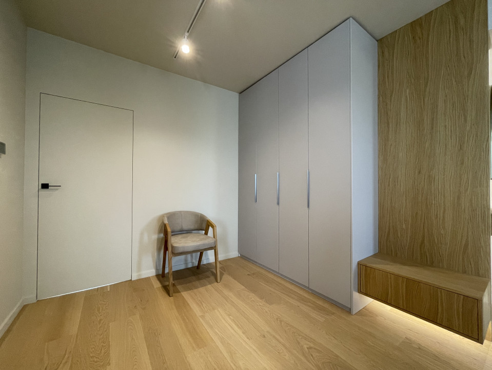 Prima închiriere! 2 camere ultrafinisat cu terasă și parcare