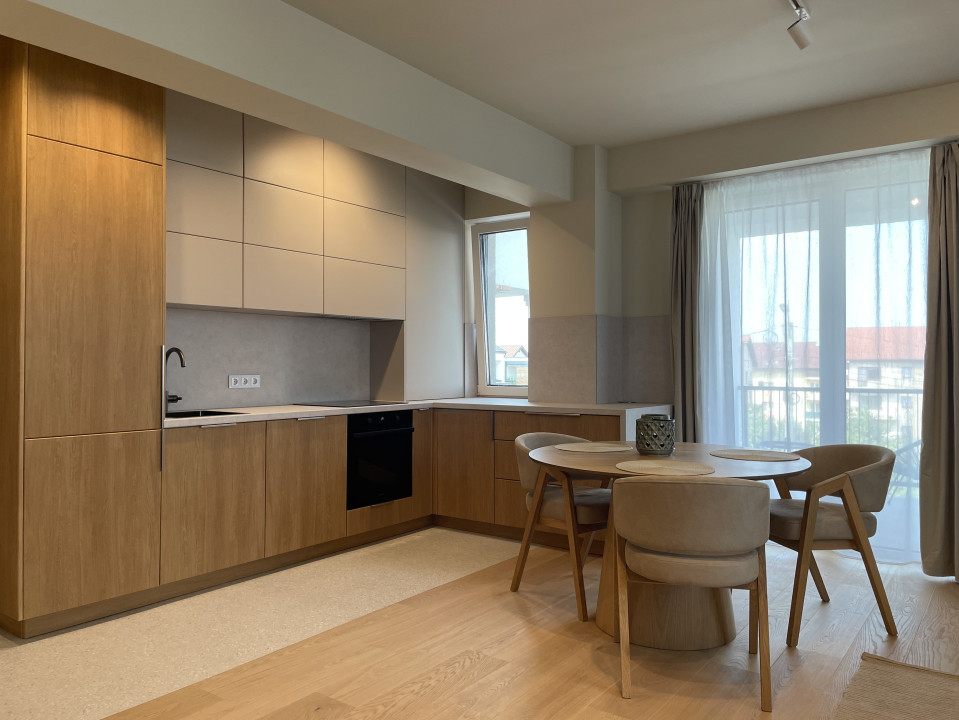 Prima închiriere! 2 camere ultrafinisat cu terasă și parcare