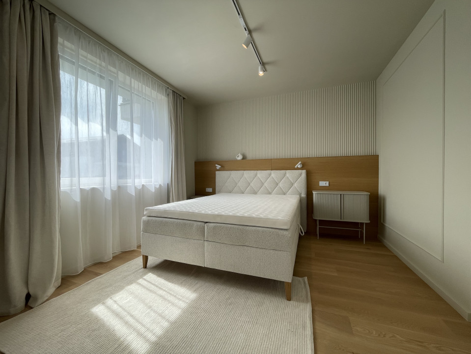 Prima închiriere! 2 camere ultrafinisat cu terasă și parcare