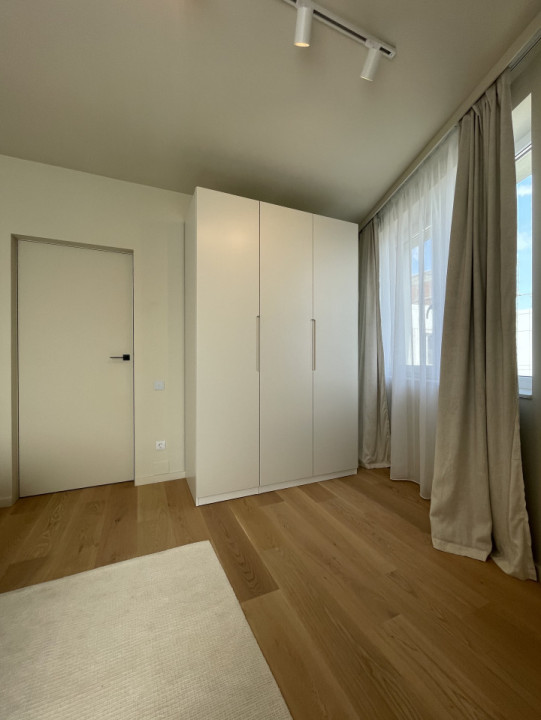 Prima închiriere! 2 camere ultrafinisat cu terasă și parcare