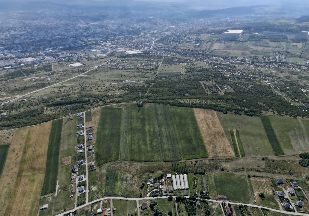 Teren 1000mp, zonă superbă, Valea Fânațelor, COMISION 0%