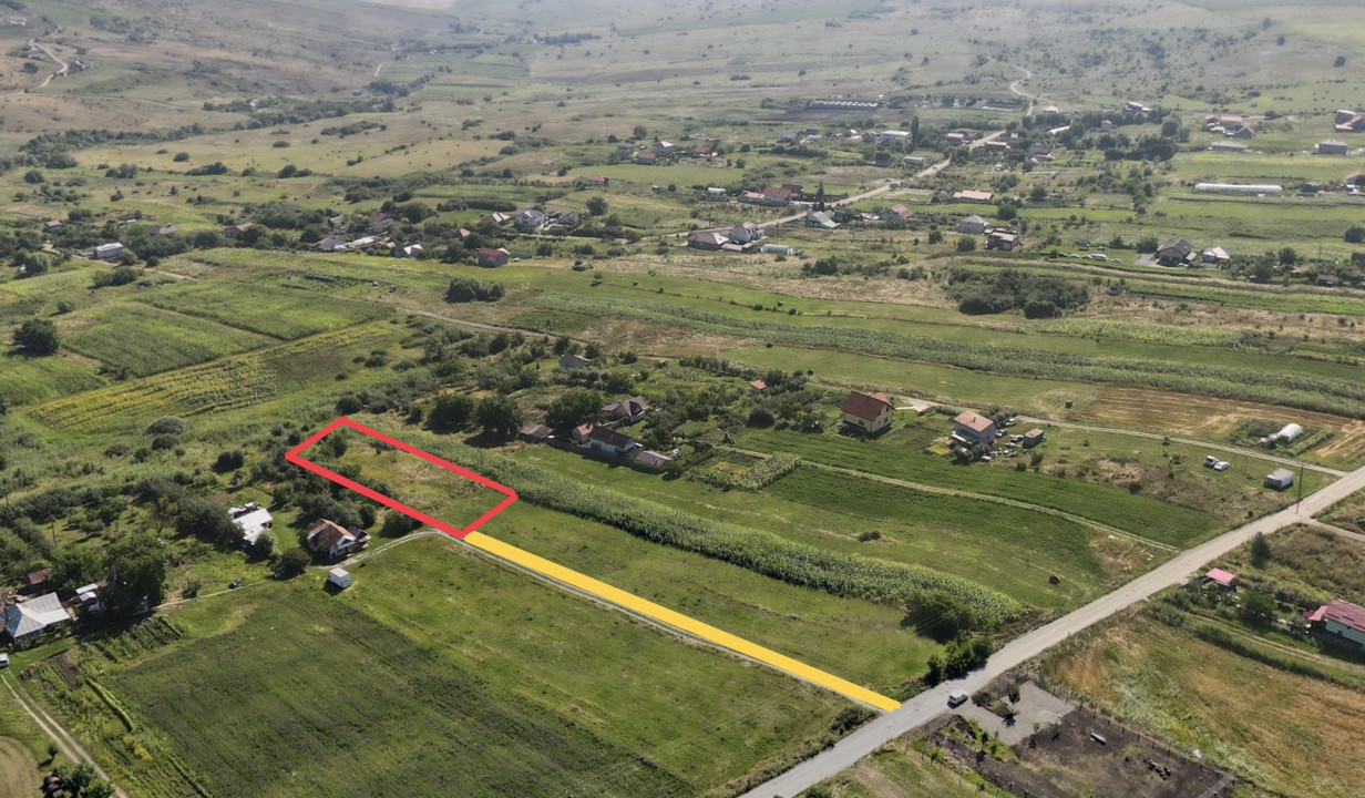 Teren 1000mp, zonă superbă, Valea Fânațelor, COMISION 0%