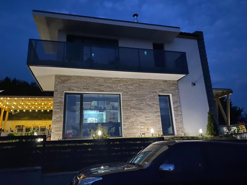 Casa de INCHIRIAT, panorama spre Orasul Cluj Napoca