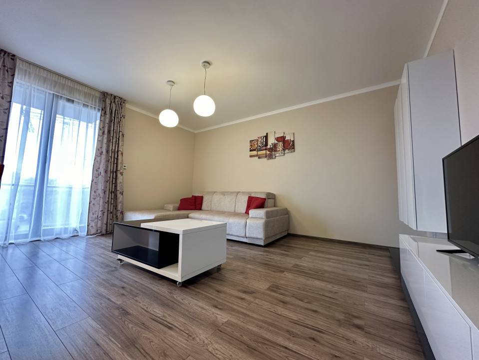 Apartament spațios, 2 camere, Riviera, lânga Iulius Mall