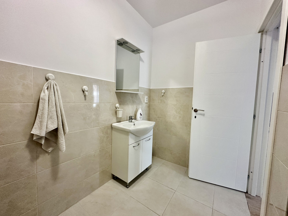 Apartament modern,  prima închiriere,  Azoria, Zorilor
