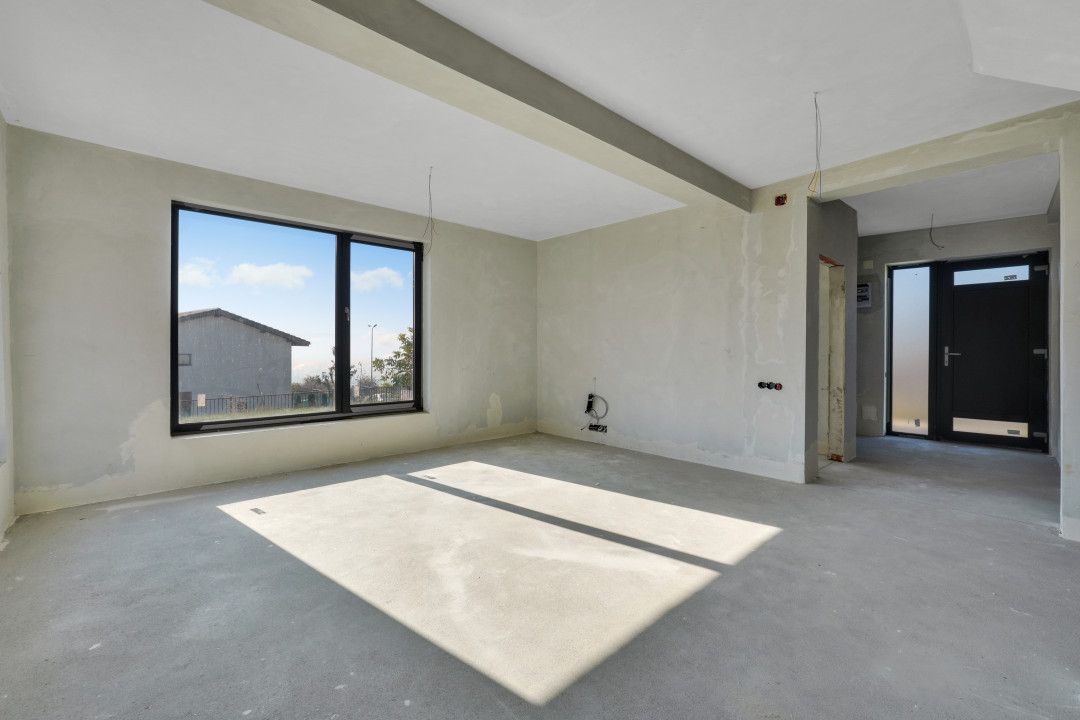 Casa de tip duplex cu CF, la 10 minute de RIVUS MALL, Cluj-Napoca