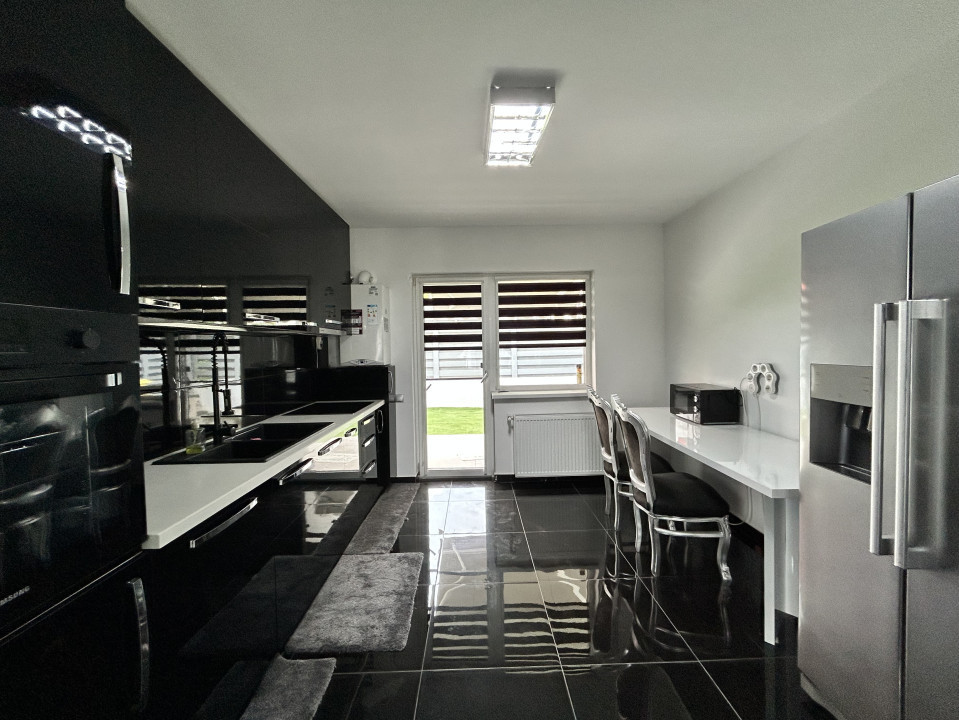 Casa de inchiriat , Str Teilor, Floresti 