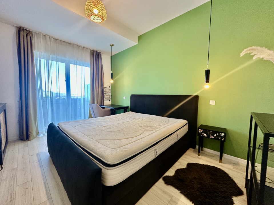 Apartament spațios, priveliște superba, zona Grand Hotel Italia