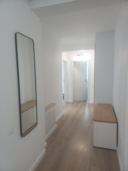 Apartament spațios, 3 camere, parcare inclusă, Europa