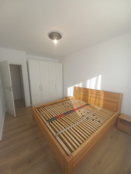 Apartament spațios, 3 camere, parcare inclusă, Europa