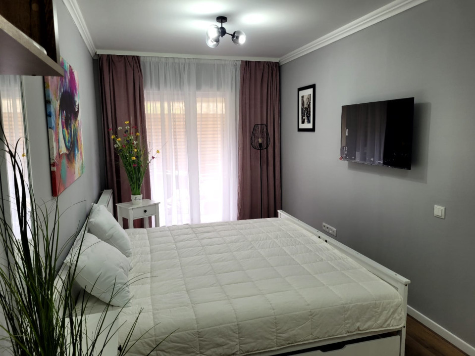 Apartament cu 2 camere ultramodern, cu gradina, în Viva City