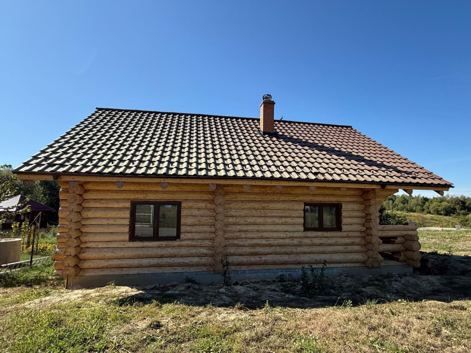 2 cabane de buștean, teren generos, moderne, Bălcești, Cluj