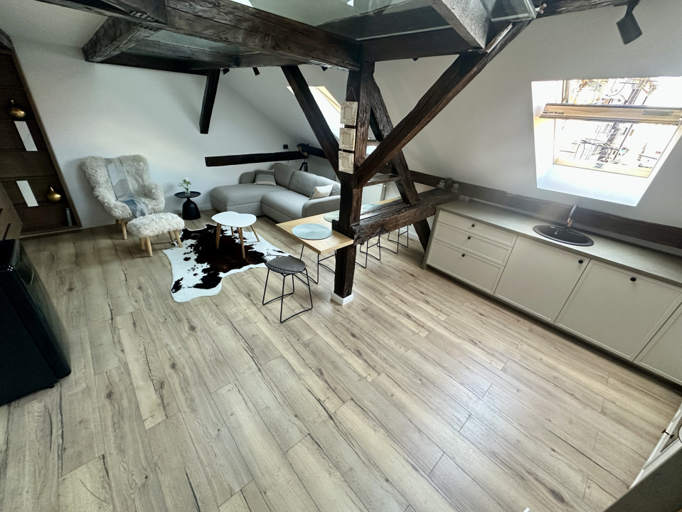Apartament modern, cu loft, lângă strada Horea, prima închiriere!
