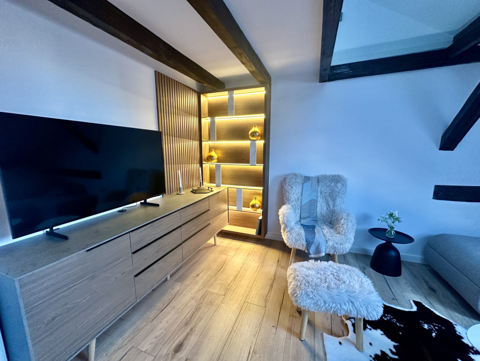 Apartament modern, cu loft, lângă strada Horea, prima închiriere!