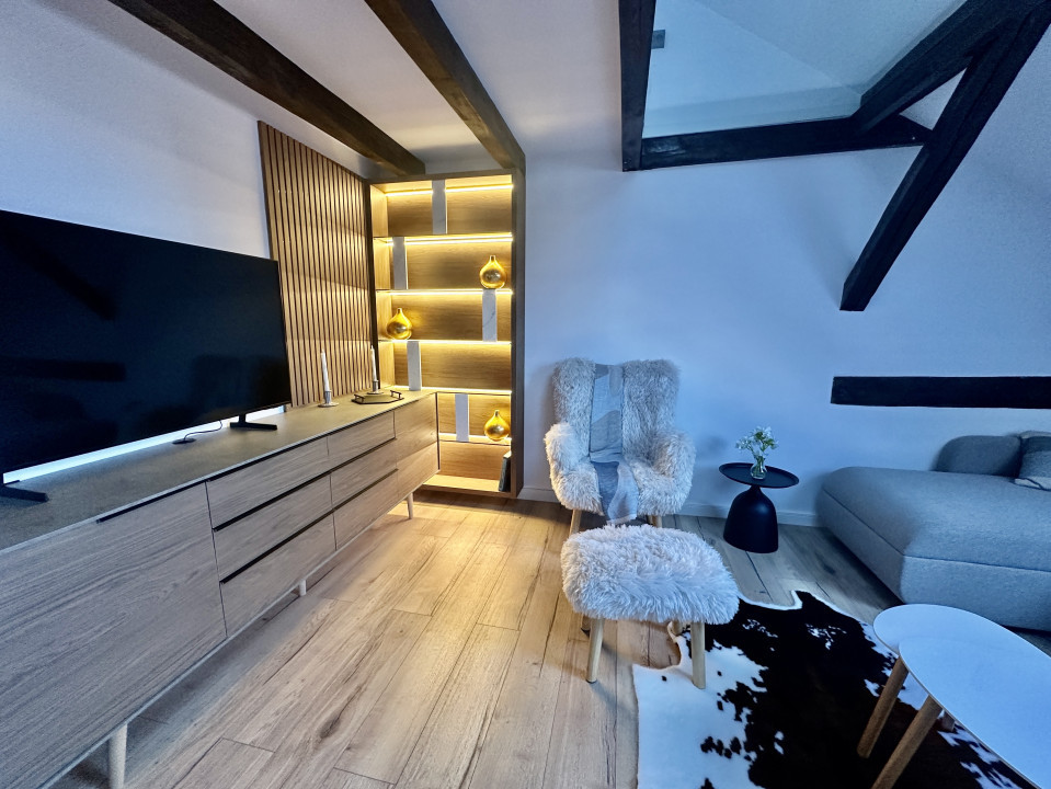 Apartament modern, cu loft, lângă strada Horea, prima închiriere!