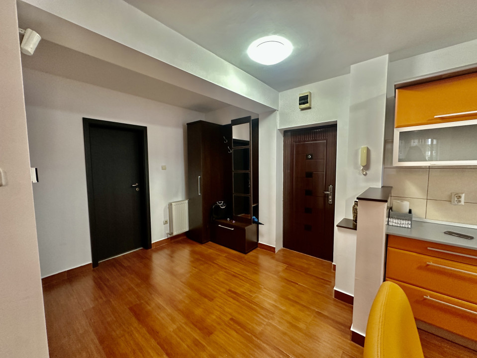 Apartament 2 camere mobilat – balcon 14 mp, boxă, lângă Grand Hotel Italia