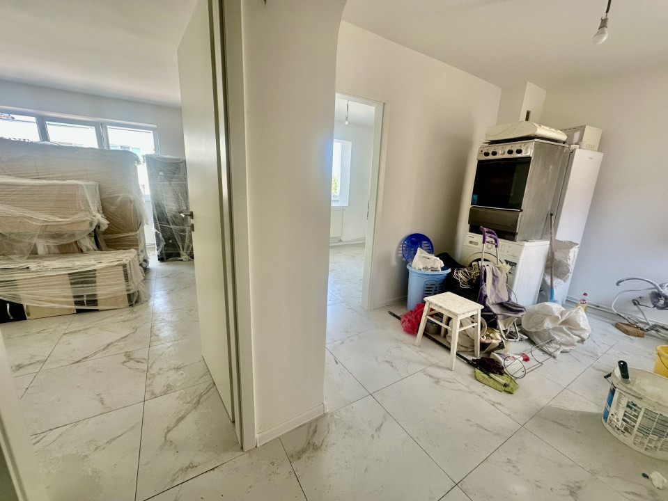 Apartament 2 camere – 37 mp – recent renovat – foarte luminos