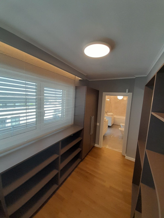 Apartament 3 camere mansardă – 55 mp, ultracentral, lângă Facultatea de Drept