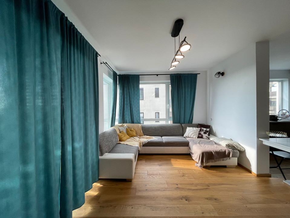 Apartament 4 camere, garaj și loc de joacă în curte privată