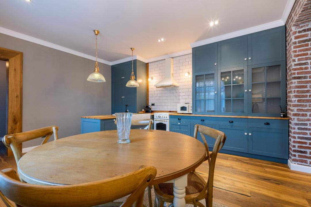 Apartament premium, ultrafinisat, modern, zona centrala