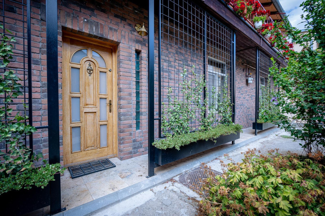 Apartament premium, ultrafinisat, modern, zona centrala