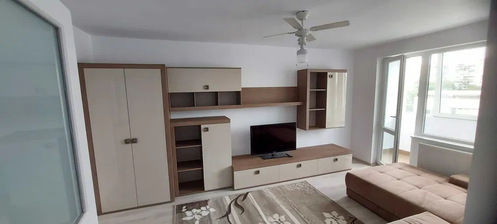 Apartament cu 2 camere decomandate, ideal pentru studenți, zona FSEGA, Iulius 