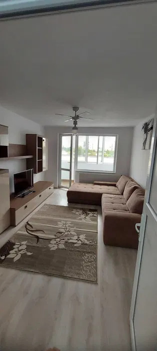 Apartament cu 2 camere decomandate, ideal pentru studenți, zona FSEGA, Iulius 