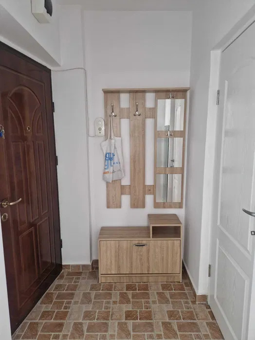 Apartament 2 camere zona piața Hermès de închiriat