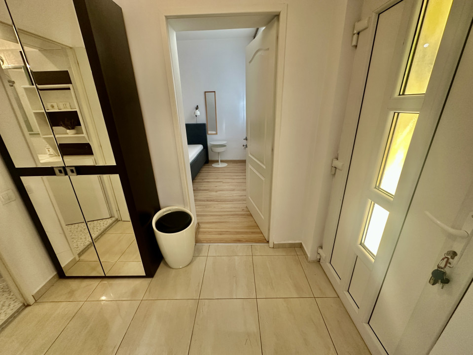 NOU! Apartament 2 camere, parter + pivniță, curte comună – str. Traian