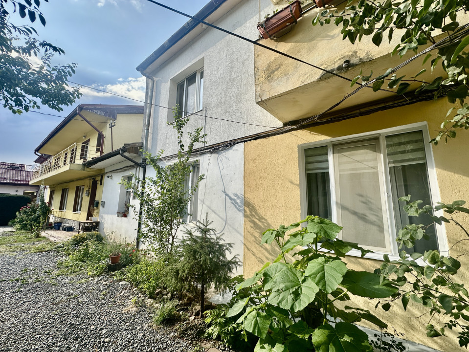 NOU! Apartament 2 camere, parter + pivniță, curte comună – str. Traian