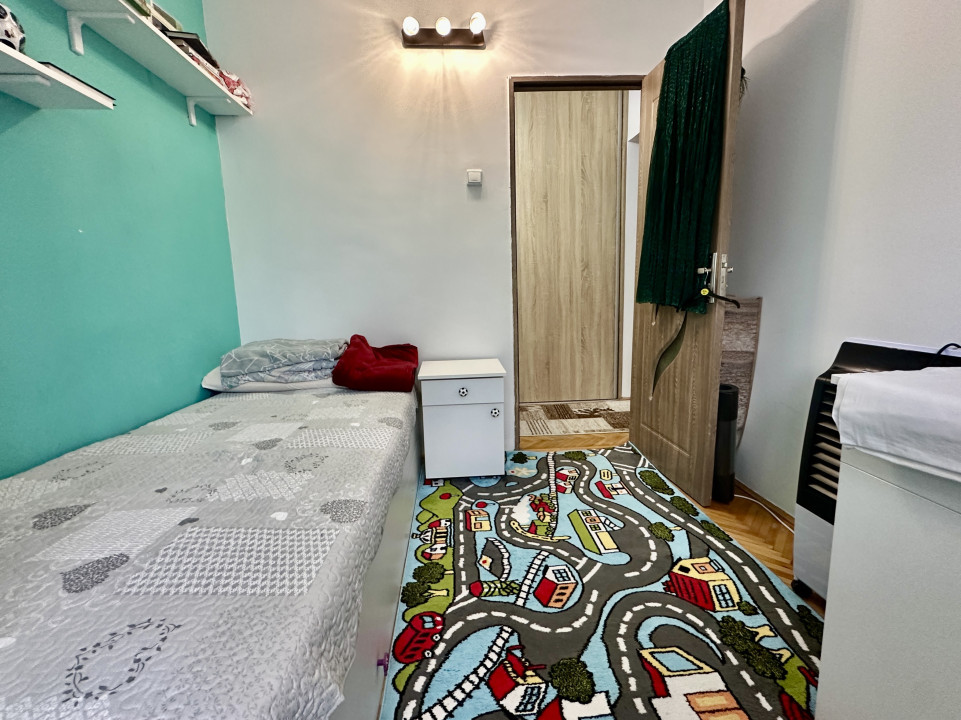 Apartament luminos cu 3 camere, decomandat, aproape de școli – 165.000 €