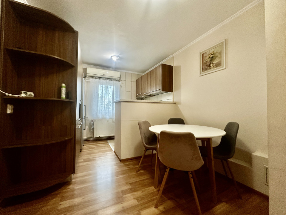 3 camere spațios, balcon și 2 băi – Marasti