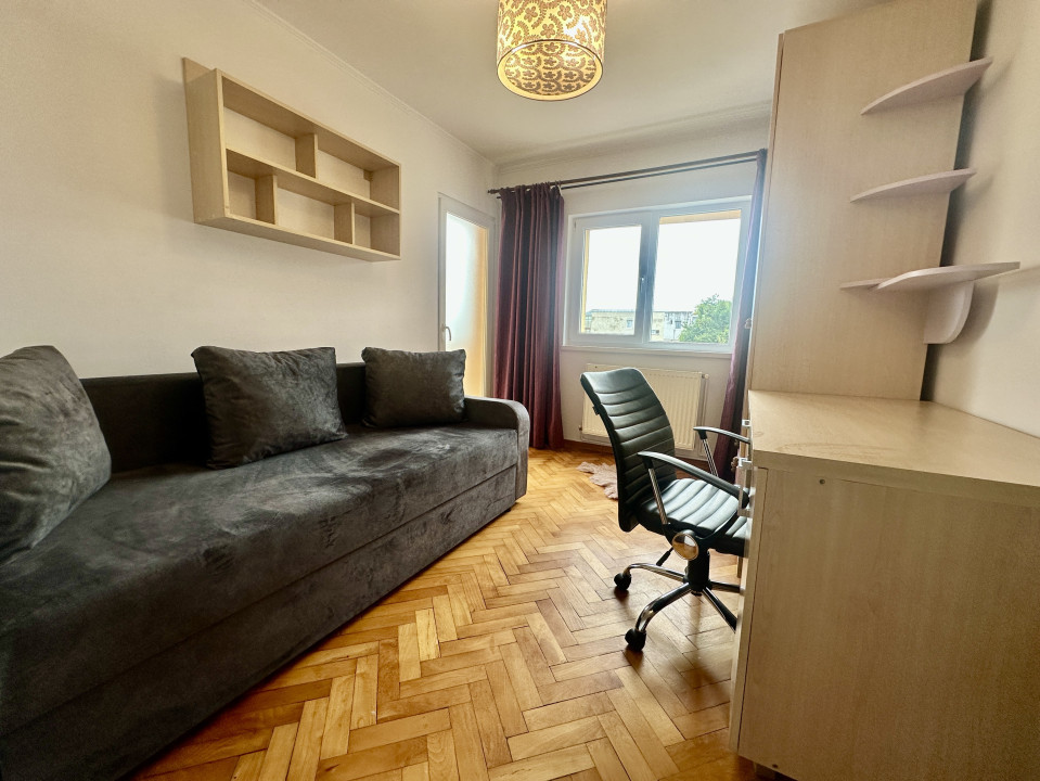 3 camere spațios, balcon și 2 băi – Marasti
