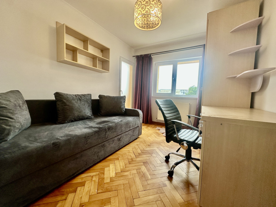 3 camere spațios, balcon și 2 băi – Marasti