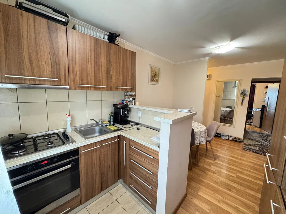 3 camere spațios, balcon și 2 băi – Marasti