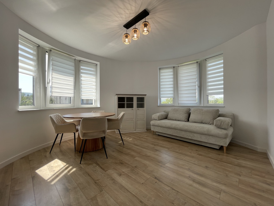 Prima închiriere 3 camere pe Alecu Russo