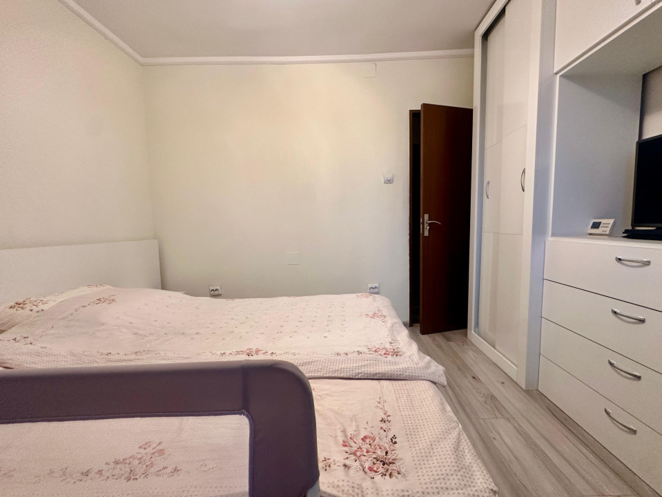 Apartament 2 camere, 51 mp + balcon, etaj 12, priveliște superbă – 155.500 €