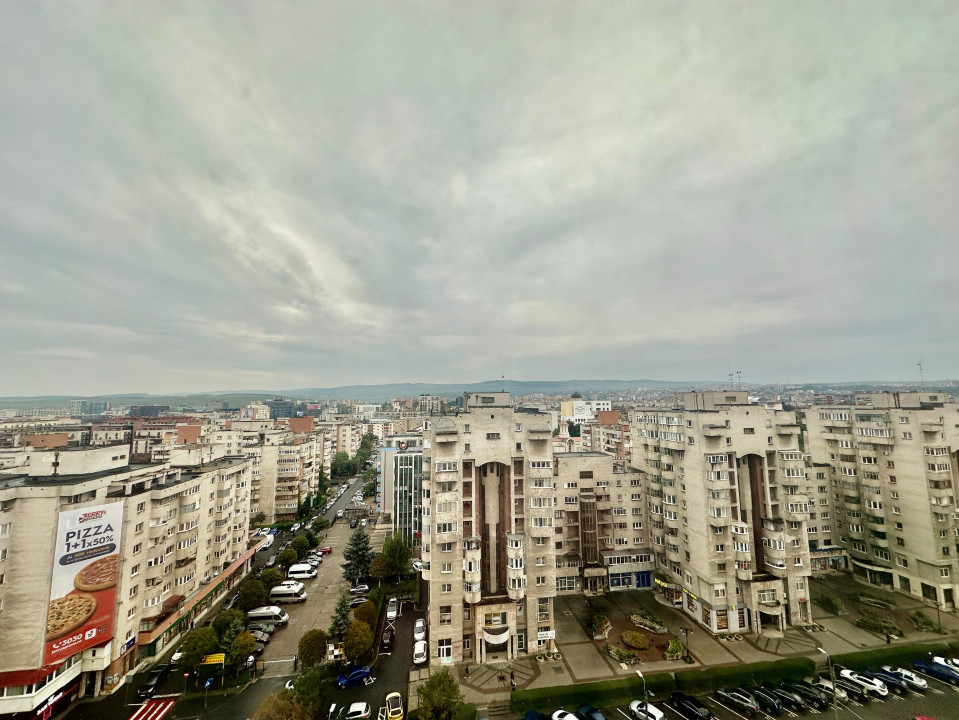 Apartament 2 camere, 51 mp + balcon, etaj 12, priveliște superbă – 155.500 €