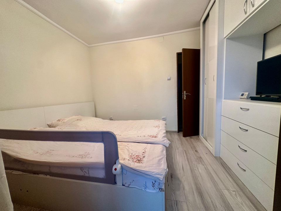 Apartament 2 camere, 51 mp + balcon, etaj 12, priveliște superbă – 155.500 €