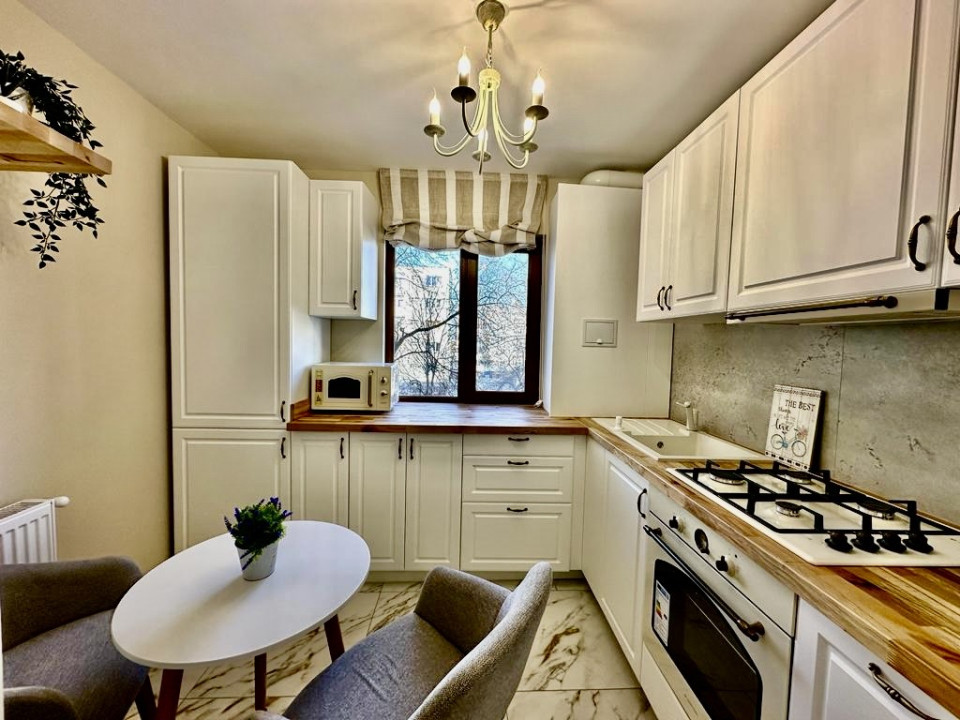 Apartament 3 camere – 78 mp – Brâncuși – renovat complet – 800 €/lună