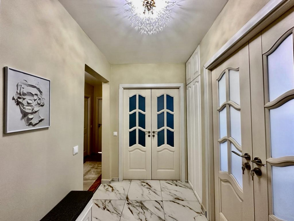 Apartament 3 camere – 78 mp – Brâncuși – renovat complet – 800 €/lună