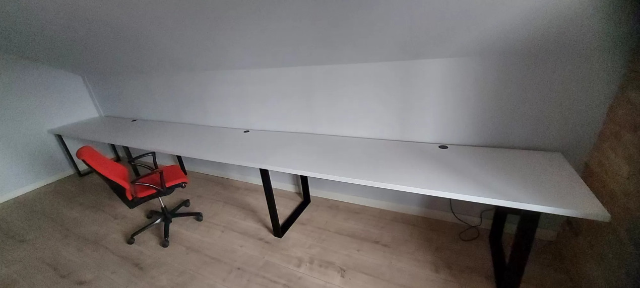 Spațiu generos 250 mp – mansardă, ideal birouri / activități educaționale