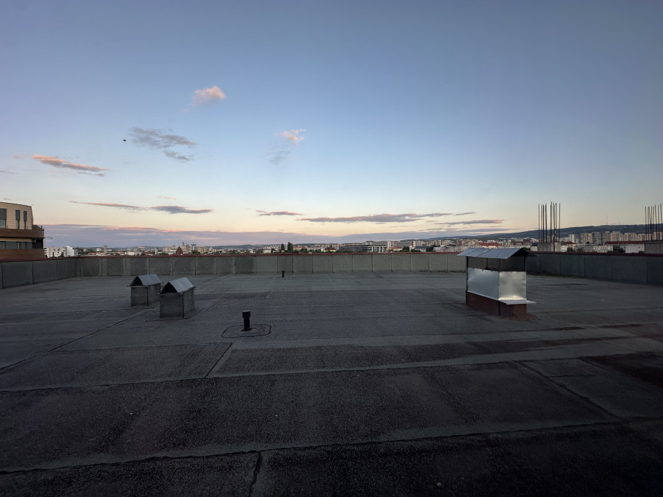 Garsoniera modernă cu bucătărie separată zona Fabricii