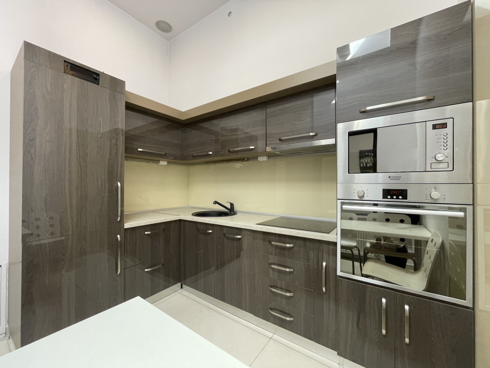 Închiriere spațiu în clădire birouri pe Rubin Patiția