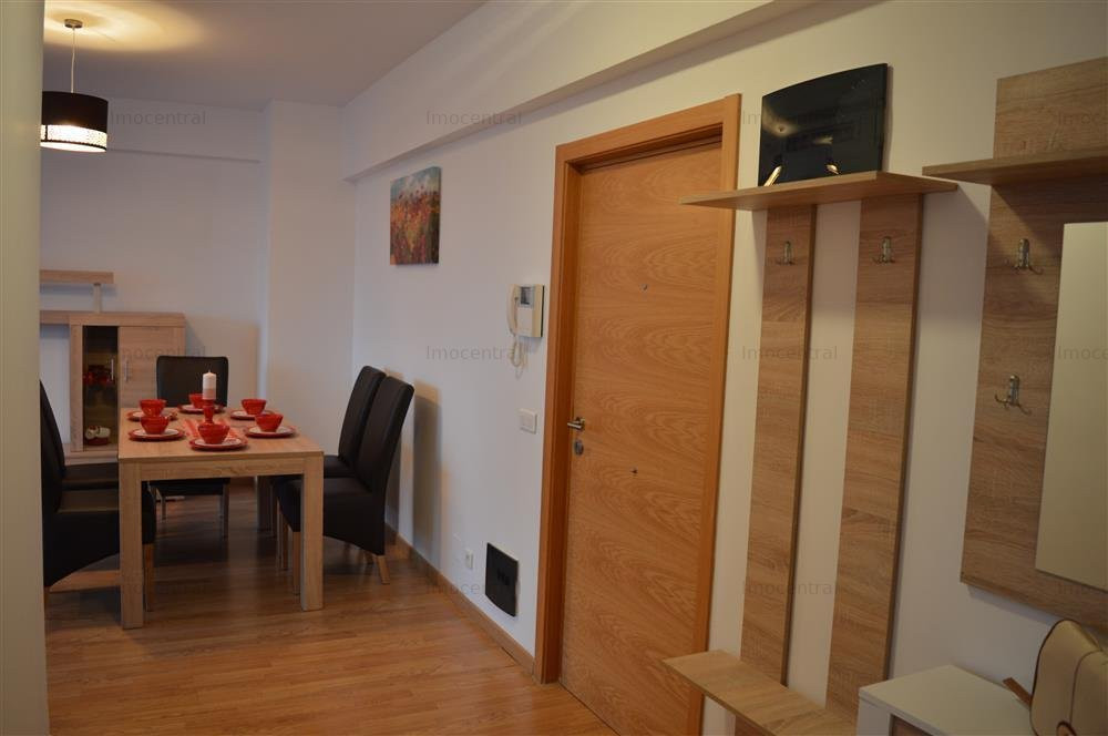 Apartament 3 camere, in Viva City, la 2 minute de Iulius Mall