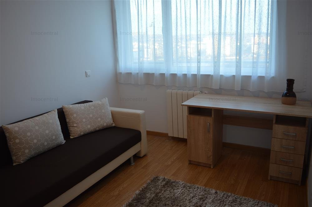 Apartament 3 camere, in Viva City, la 2 minute de Iulius Mall