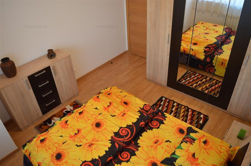 Apartament 3 camere, in Viva City, la 2 minute de Iulius Mall