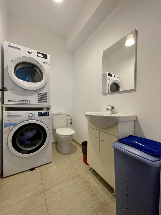 Comision 0%! 3 camere, 2 băi, balcon 12mp, lift și parcare